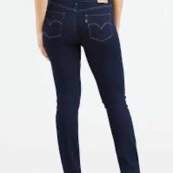 NWOT LEVI'S Demi Curve Classic Rise Slim Jeans Women's Dark Wash - Picture 2 of 7